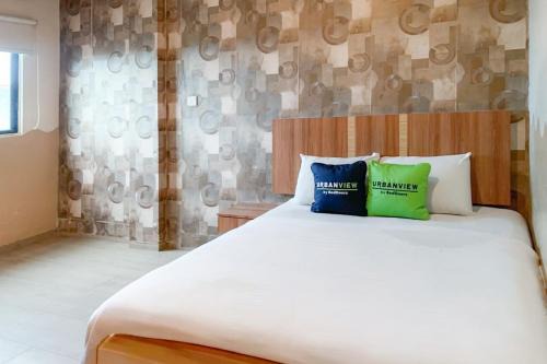 Urbanview Hotel Get Inn Botania Batam in Hang Nadim International Airport