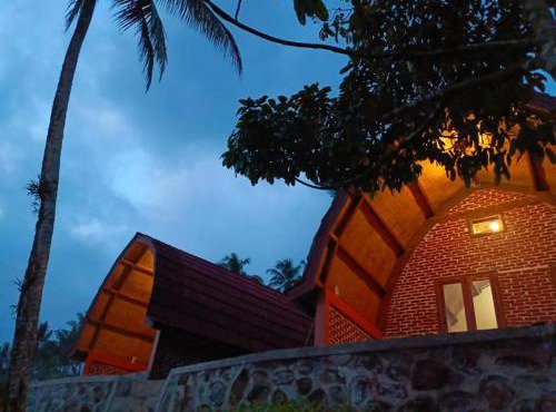 Tereng Kuning Cottage in Praya