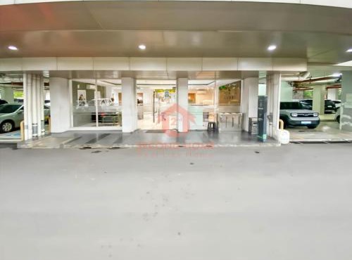 Cozy 2BR Bintaro Park View Pool in Jakarta