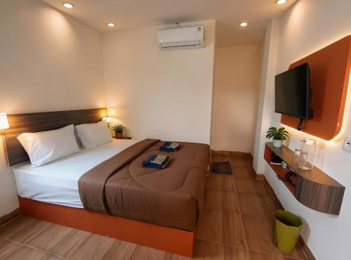 Aluna Hotel in Tanjungkarang