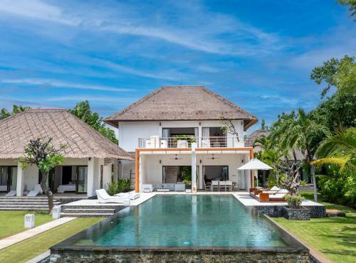 Villa Bossi Bali at Banjar in Banjar