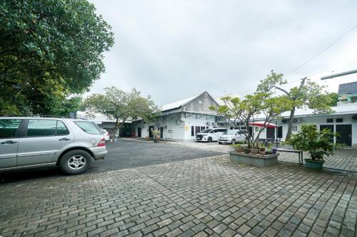 JM Tuparev Mitra RedDoorz in Karawang