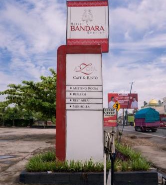Hotel Bandara Syariah in Branti