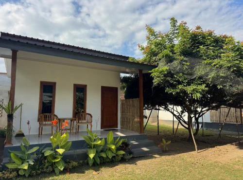 JHOB Surf Stay