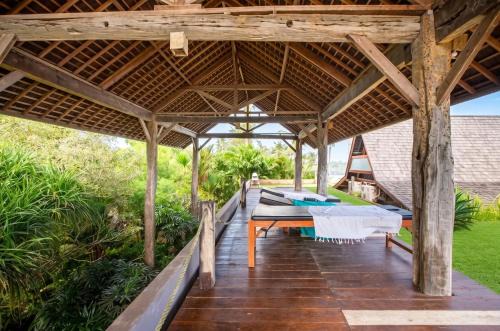 Spacious villa in Kabupaten Tabanan with sea view in Antasari