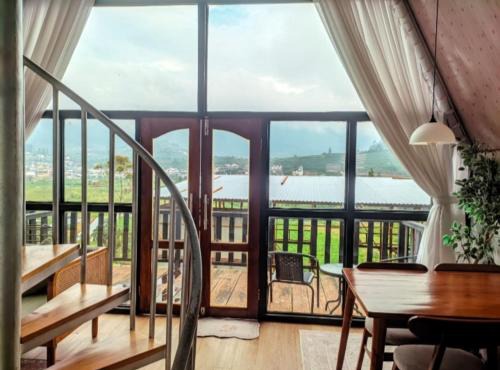 Mezzanine by Royal Cabin Dieng