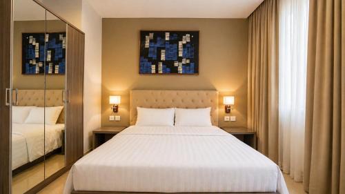 Pillo Gold at MGold Tower Apartment