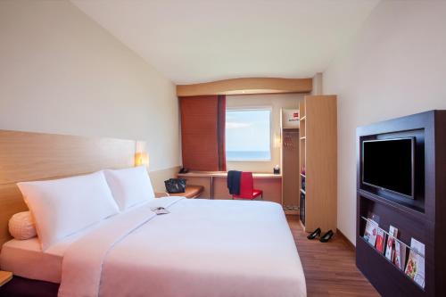 Ibis Manado City Center Boulevard in Manado