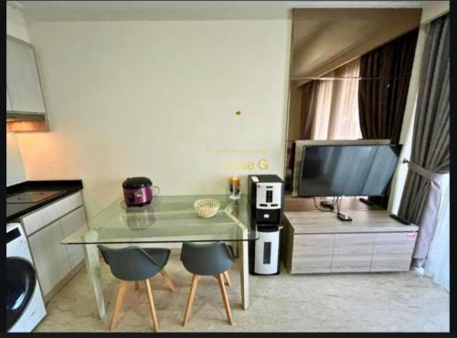 MENTENG PARK EMERALD SPACIoUS 2BEDROOM APARTMENT WITH BEAUTIFUL BALCONY SUPER COMFORTABLE HOTEL GRADE AMENITIES 57SQM 6 PAX