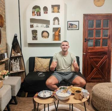 Loti Guest House