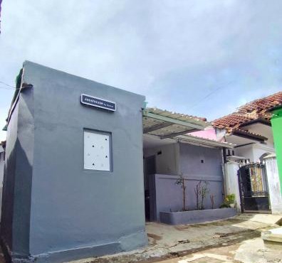 Jess House by Slamet in Tasikmalaya