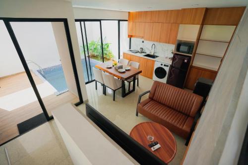 Banyu Bening The Villa Resort