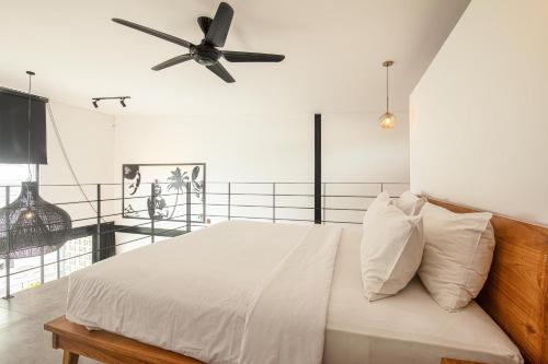 Expansive Loft 200m from Canggu Beach in Canggu