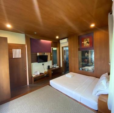 Rumah Stroberi Organic Farm & Family Lodge