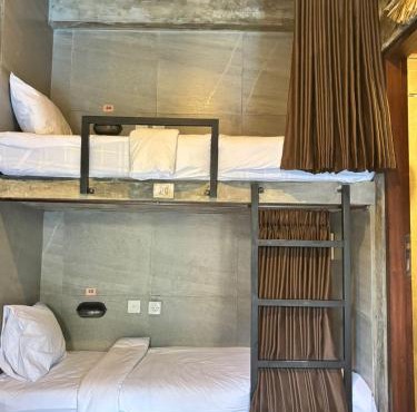 Joni Ubud Hostel in Mas