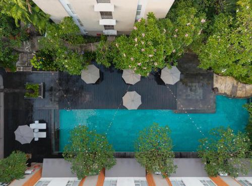 HARRIS Hotel & Residences Sunset Road in Kuta