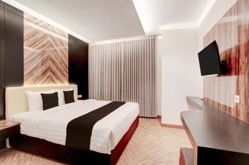 Townhouse OAK Near The Park Mall Semarang Formerly Semarang Boutique Hotel