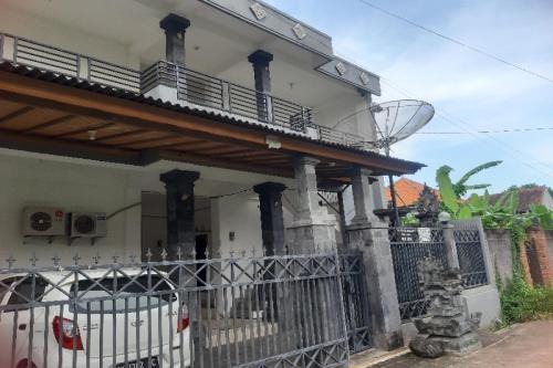 Hotel O Ravaya Homestay in Singaraja