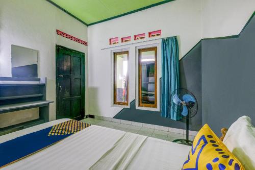 OYO Homes 90987 Desa Wisata Gabugan Syariah in Balong