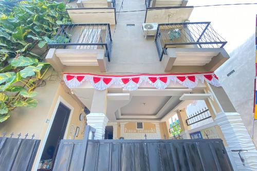 Urbanview Hotel Pondok Sabaraya Syariah by RedDoorz