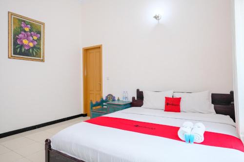 RedDoorz at Savitri Hotel in Yogyakarta