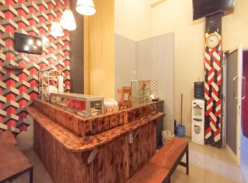 Ariska Homestay near Alun Alun Jombang RedPartner