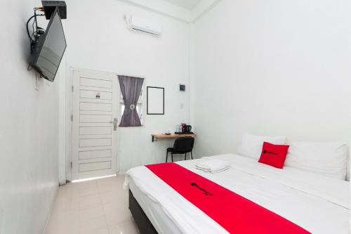 RedDoorz Syariah near RSUD Zainoel Abidin Banda Aceh in Banda Aceh