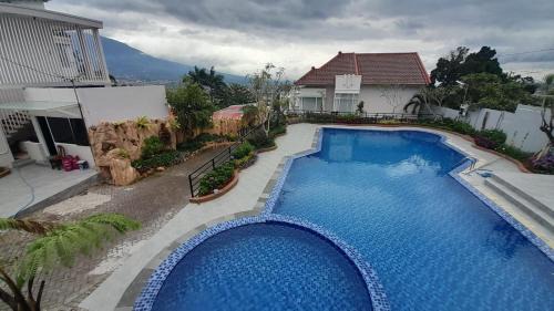 In Villa Garden Resort