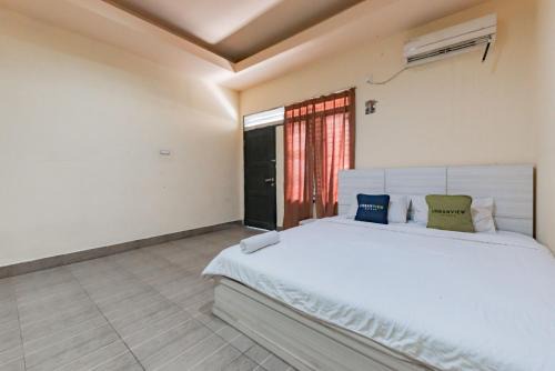 Urbanview Hotel Garuda Sky Inn Balikpapan by RedDoorz