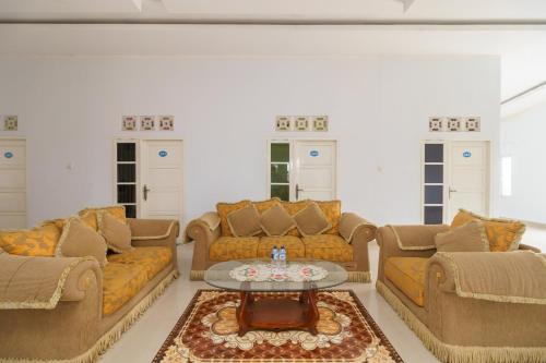 RedDoorz Syariah near Simpang Sekip Palembang in Palembang