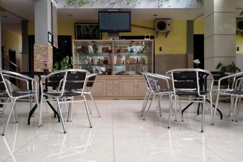 RedDoorz @ Hotel Surabaya Sumenep