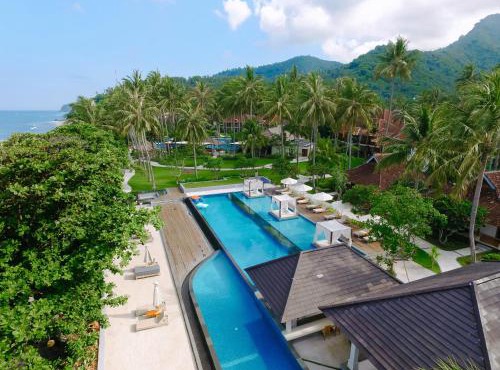 Mangsit Suites by Holiday Resort Lombok in Mangsit