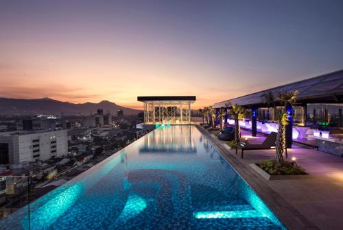Mercure Bandung City Centre in Bandung