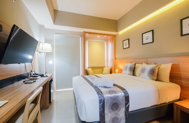 Comfortable and Fully Furnished Studio Apartment at Mustika Golf Residence in North Cikarang